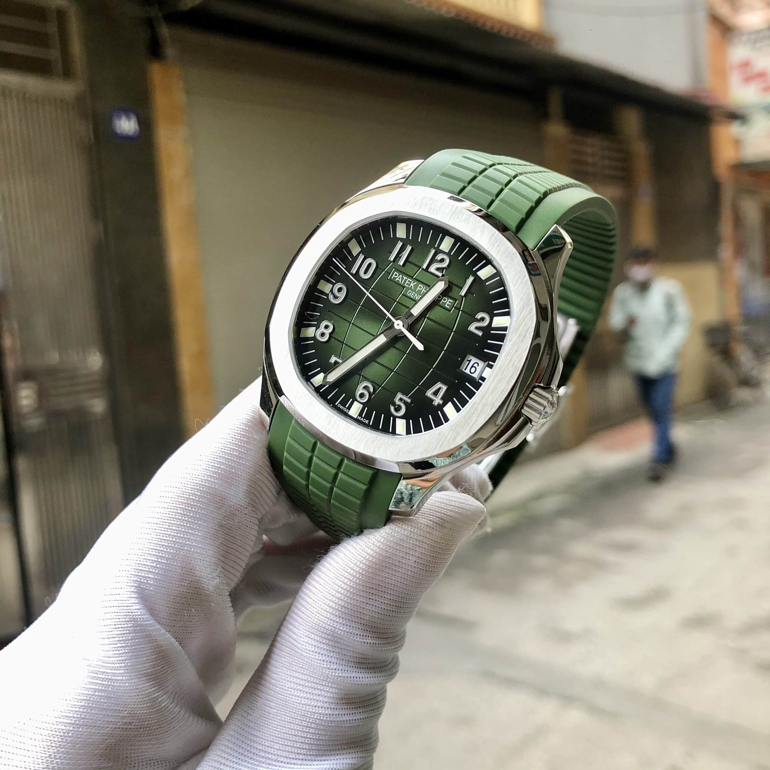 Đồng hồ Patek Philippe Aquanaut (cơ Thụy Sỹ)