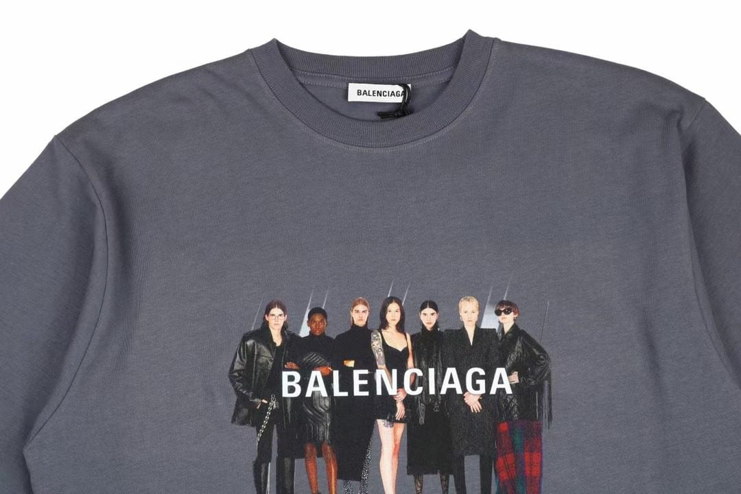 Áo Phông Balenciaga