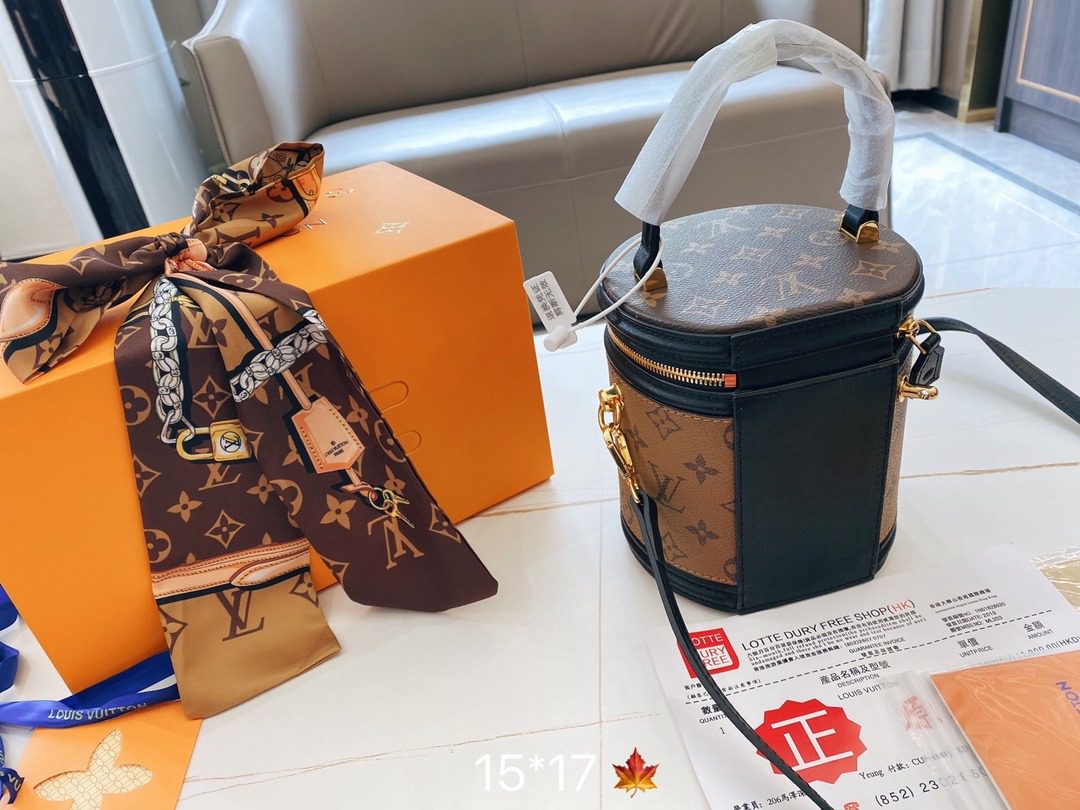 LouisVuitton Monogram Cannes