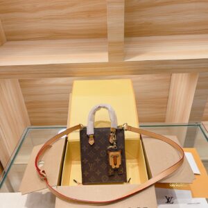Louis Vuitton Mini Onthego Vip