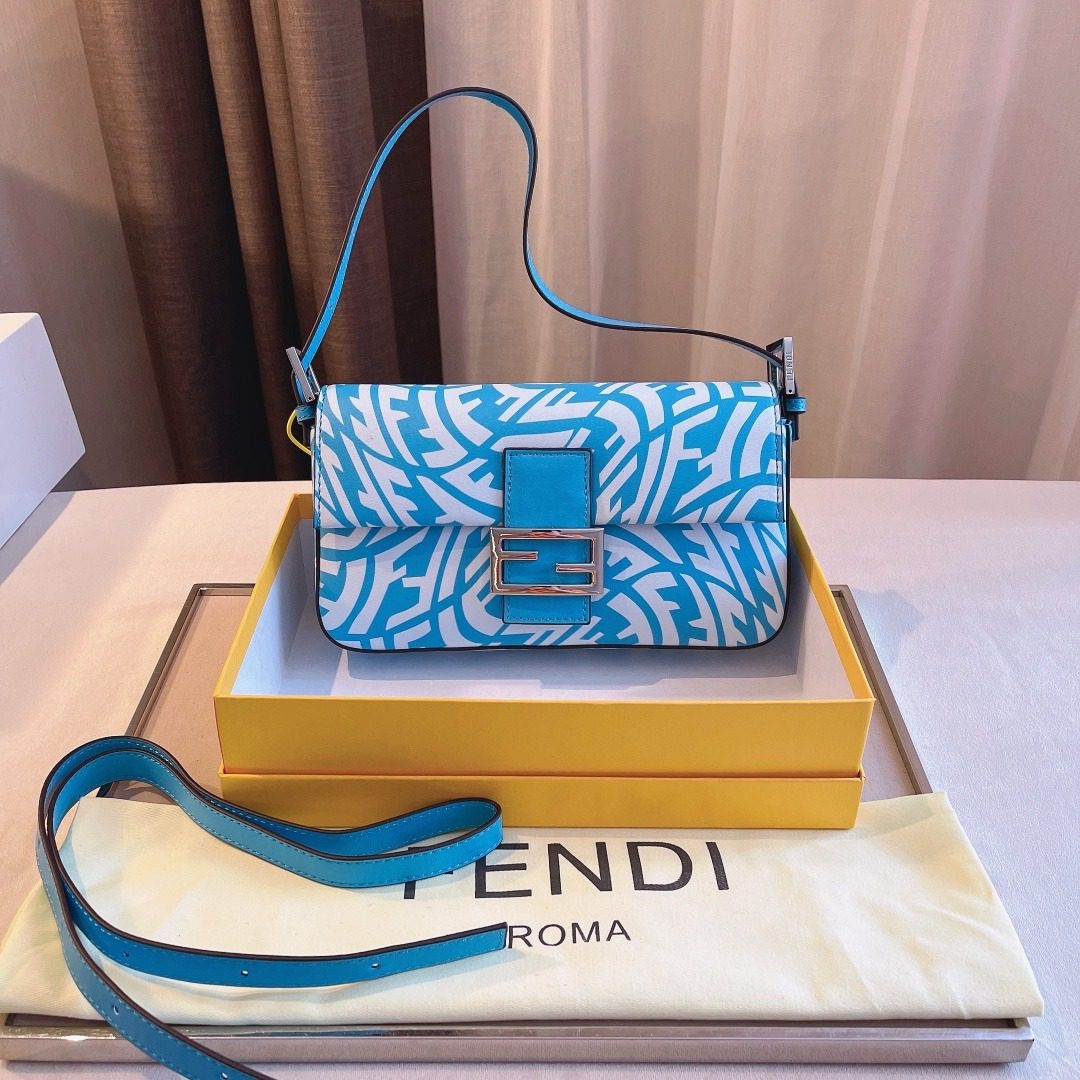 Fendi Baguette1997