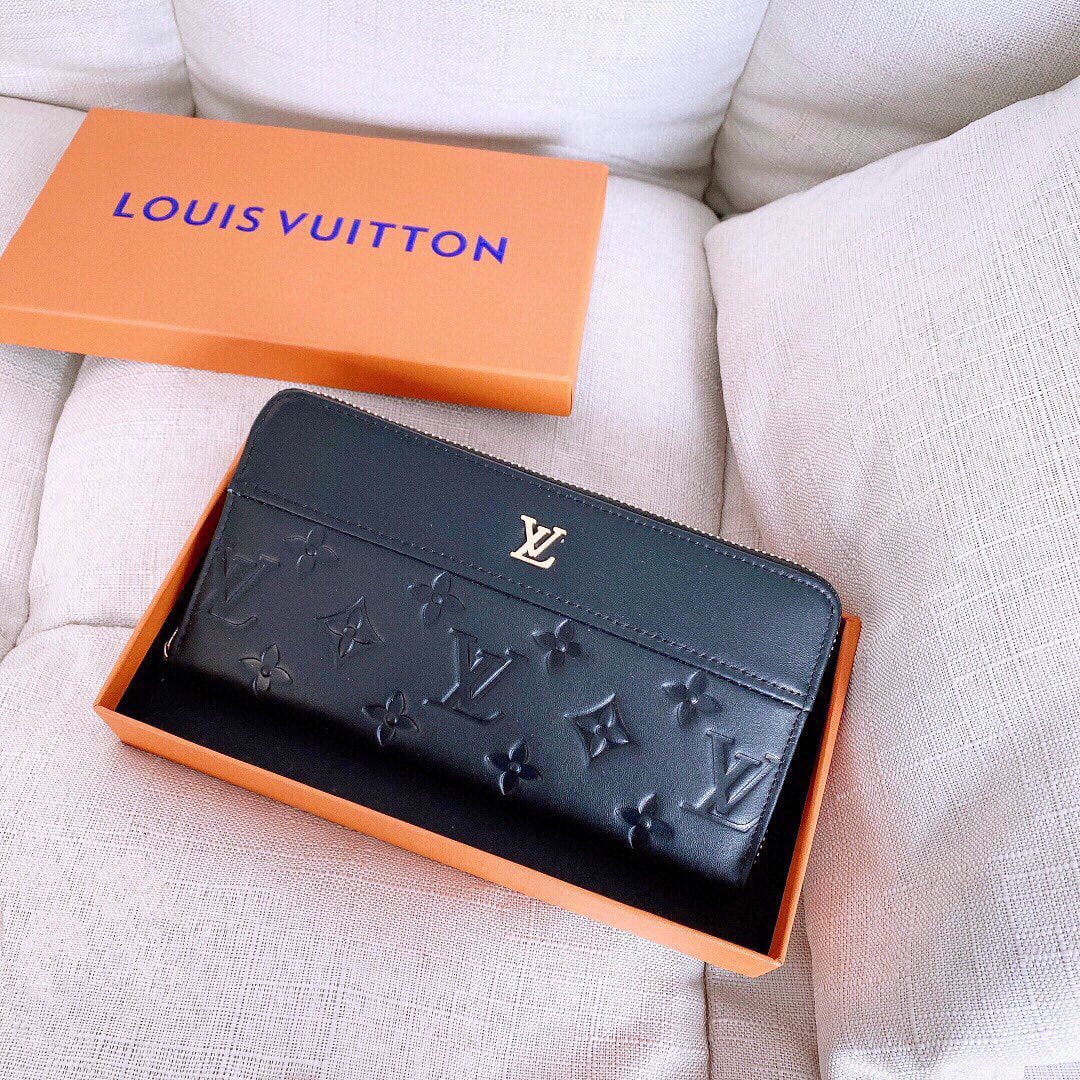 Louis Vuitton Zippy Wallet Vertical