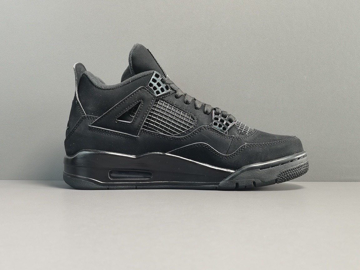 Air Jordan 4 (3)