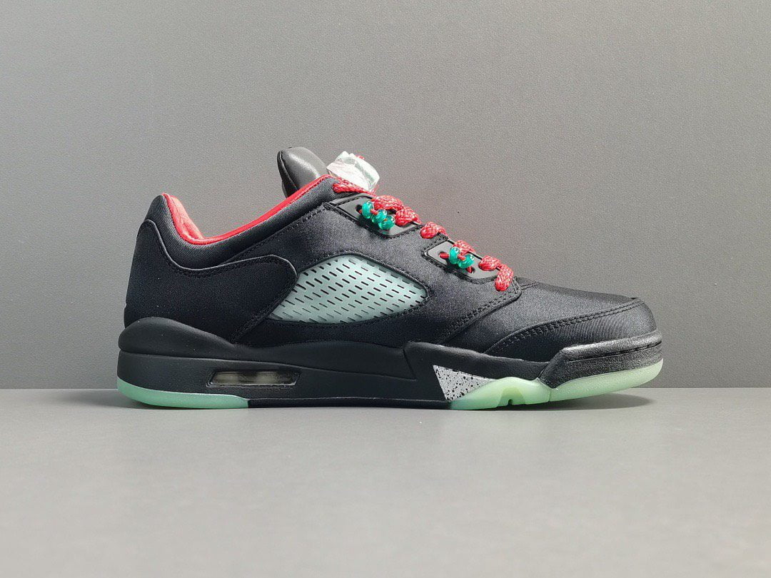 CLOT X Air Jordan 5 Low (3)