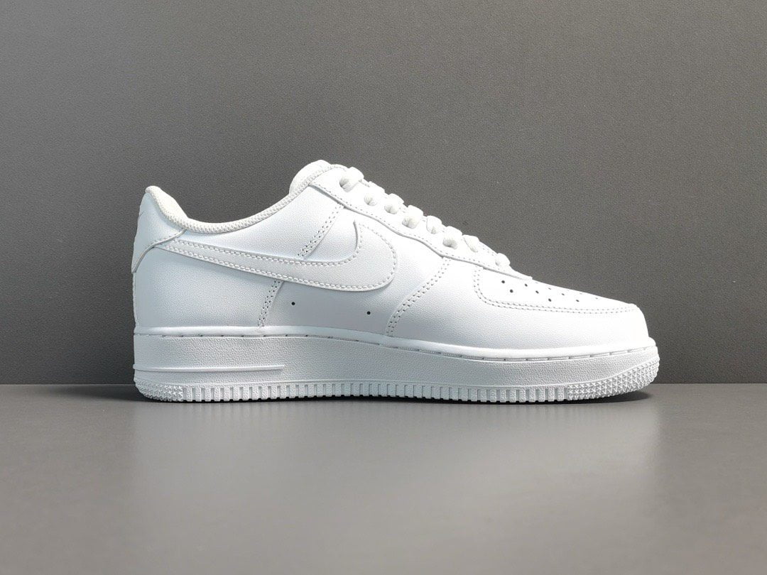 Nike Air Force 1·07