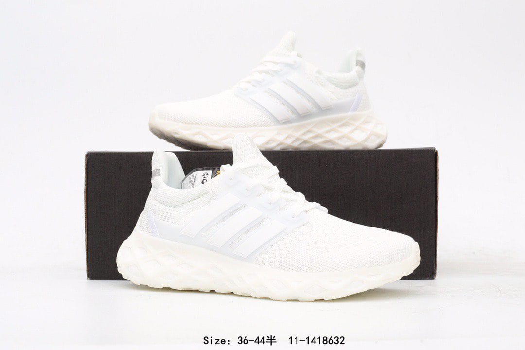 Adidas UltraBoost Web DNA L2