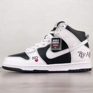 Supreme X Nike SB Dunk High“By Any Means”