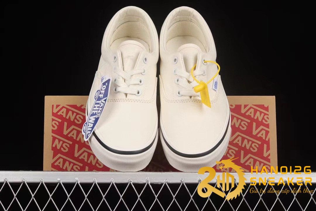 Giày Sneaker Vans Era Cực đẹp