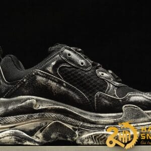 Giày Balenciaga Triple S Black Phiên Bản Bụi Bặm Cực Ngầu (2)