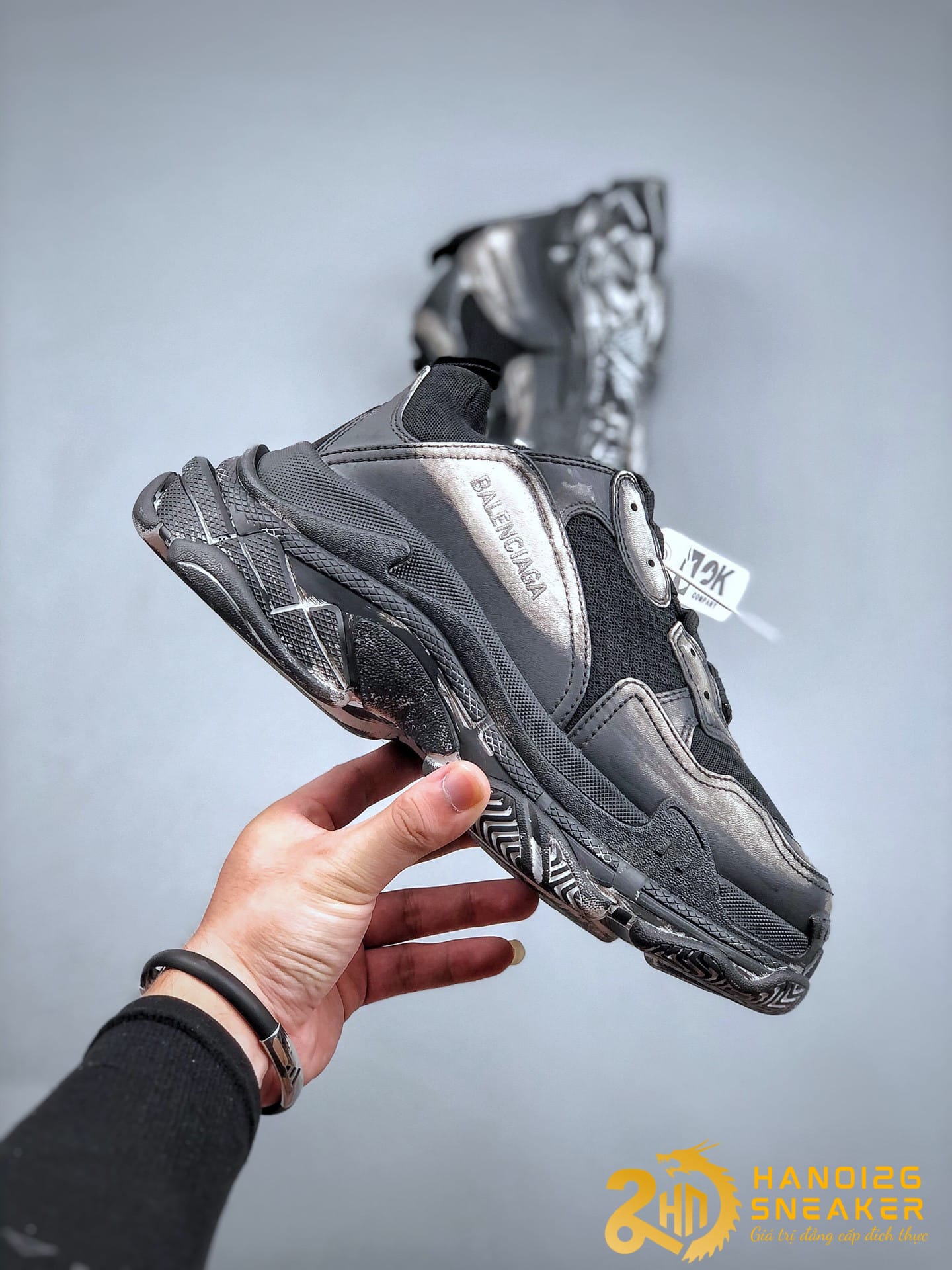 Giày Balenciaga Triple S Đen Phối Sơn Bạc REP 1:1 Cao Cấp