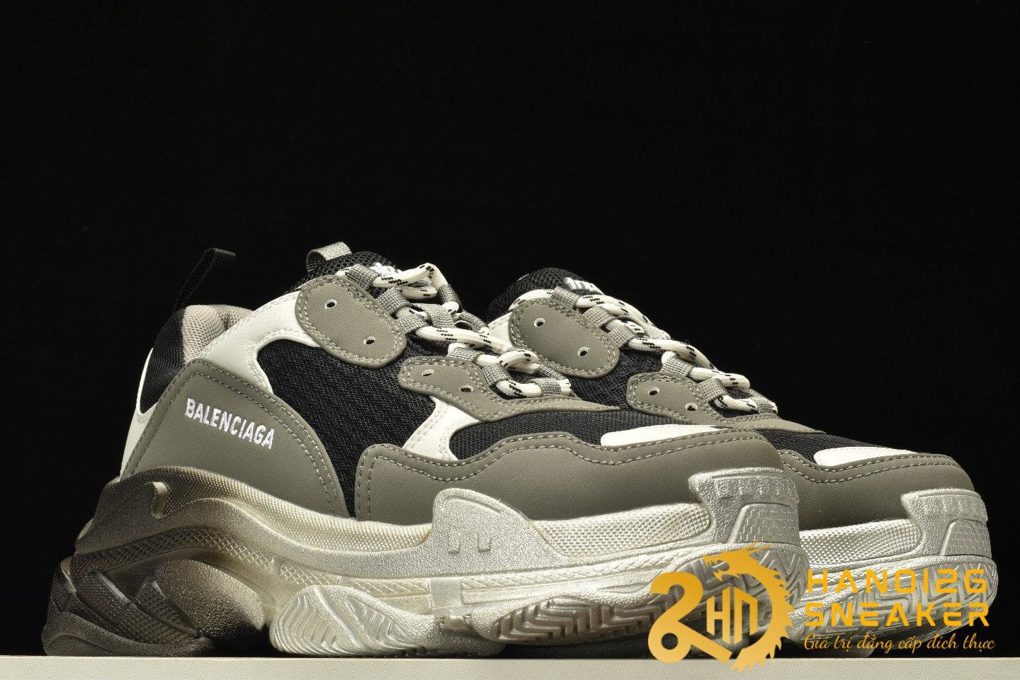 Giày Balenciaga Triple S Phối Màu Độc Lạ Cực Chất (9)