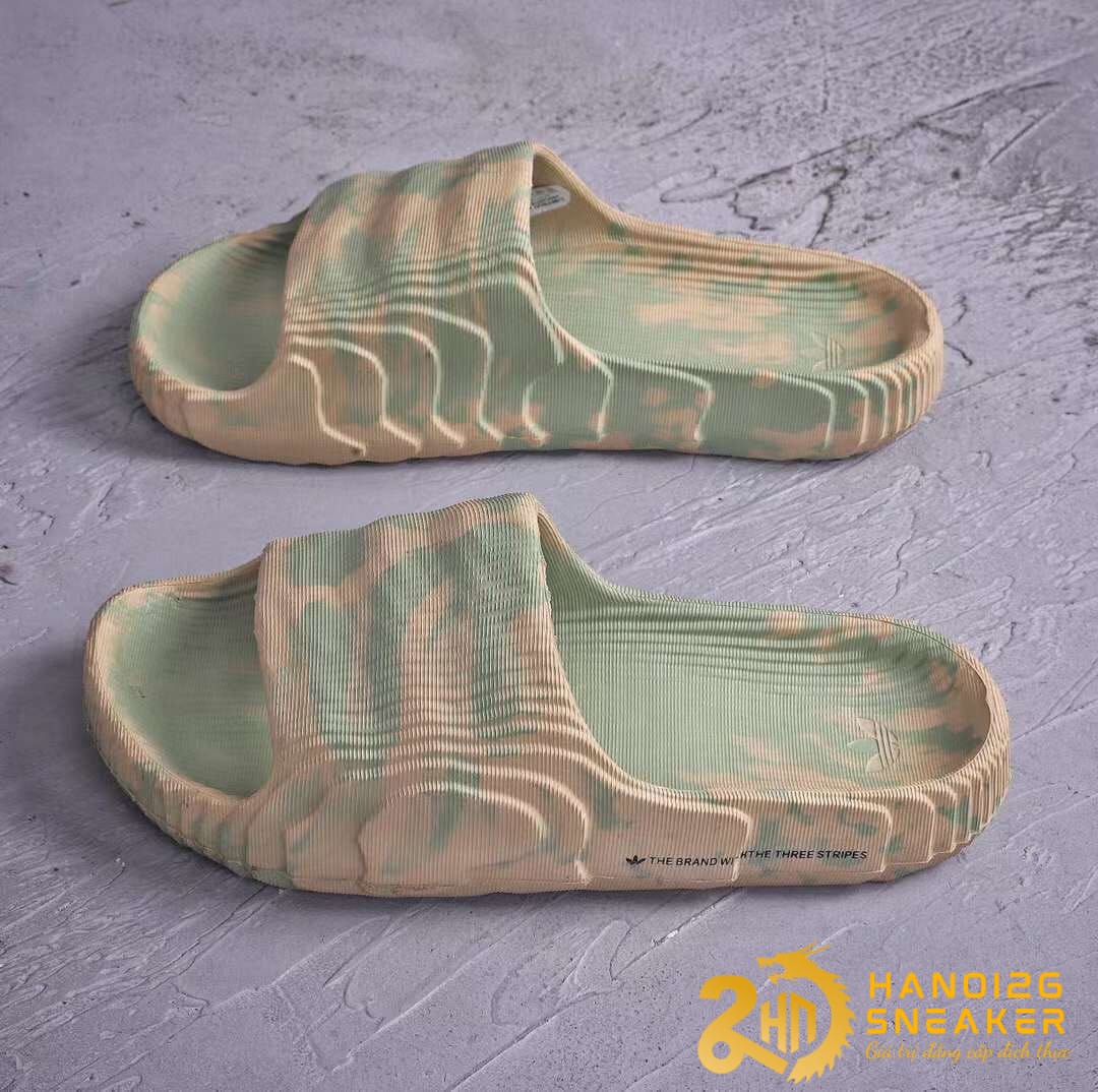 Dép Adidas Adilette 22「THE BRAND WITH THE THREE STRIPES」GY1597