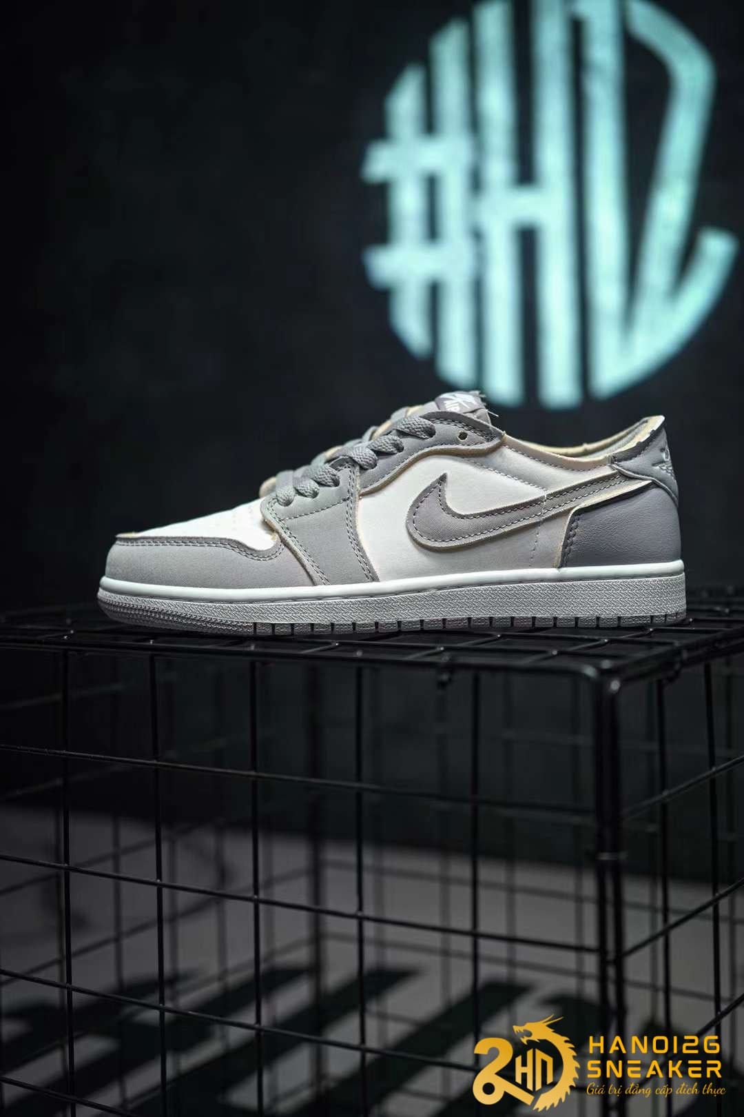 Giày Nike Air Jordan 1 Low Tech Grey
