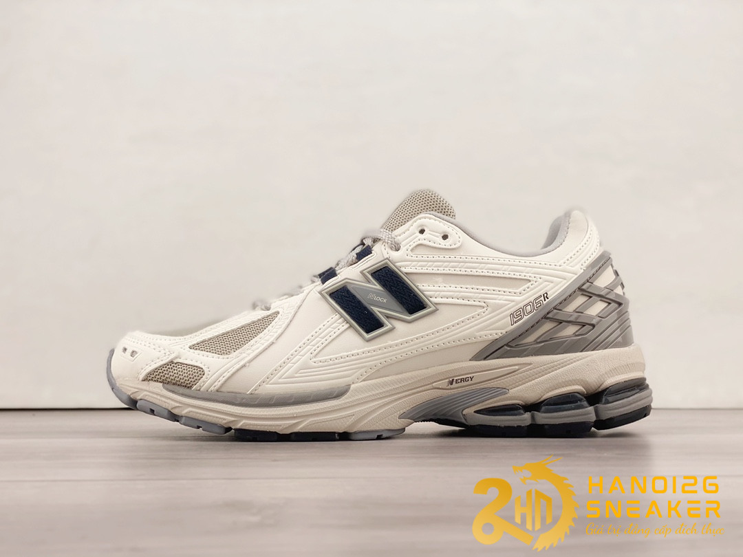 Giày New Balance 1906R White Grey M1906RD