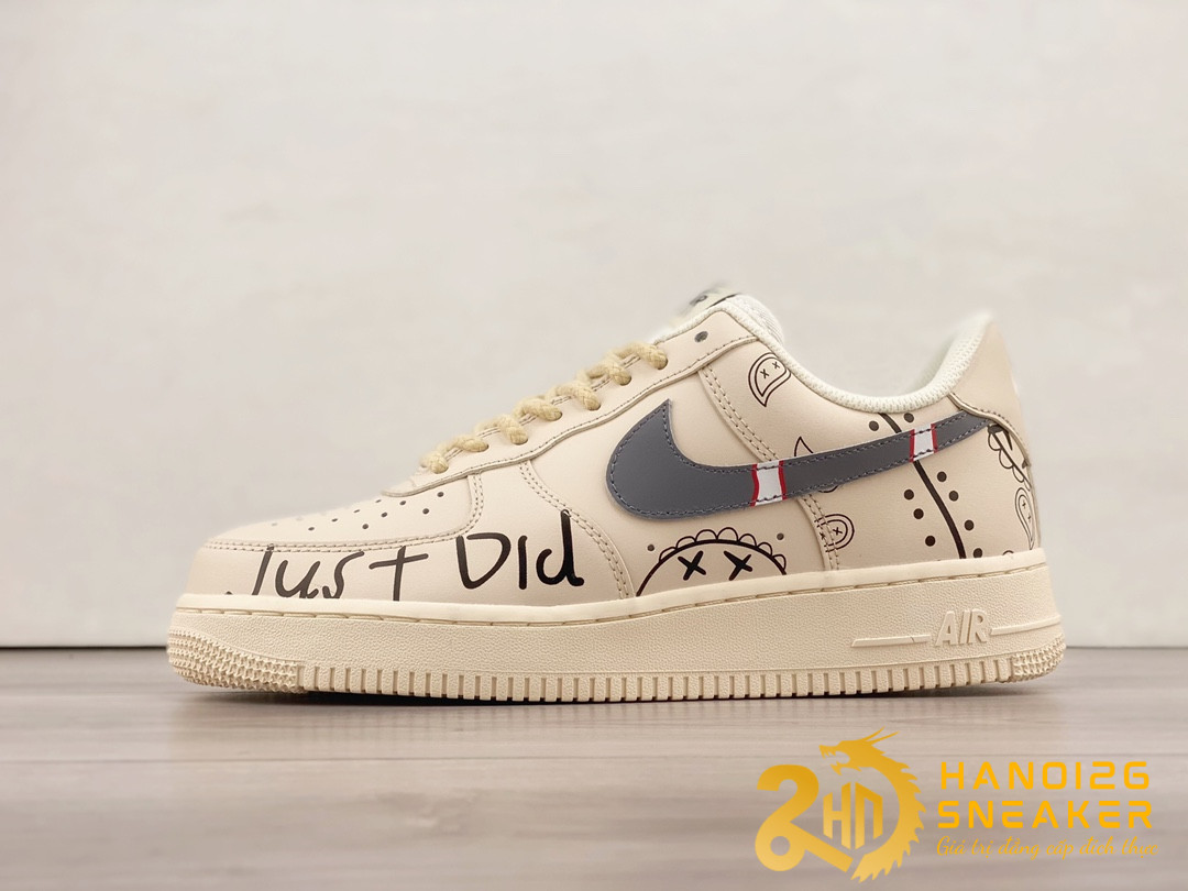 Giày Nike Air Force 1 07 Low PS5 Just Did