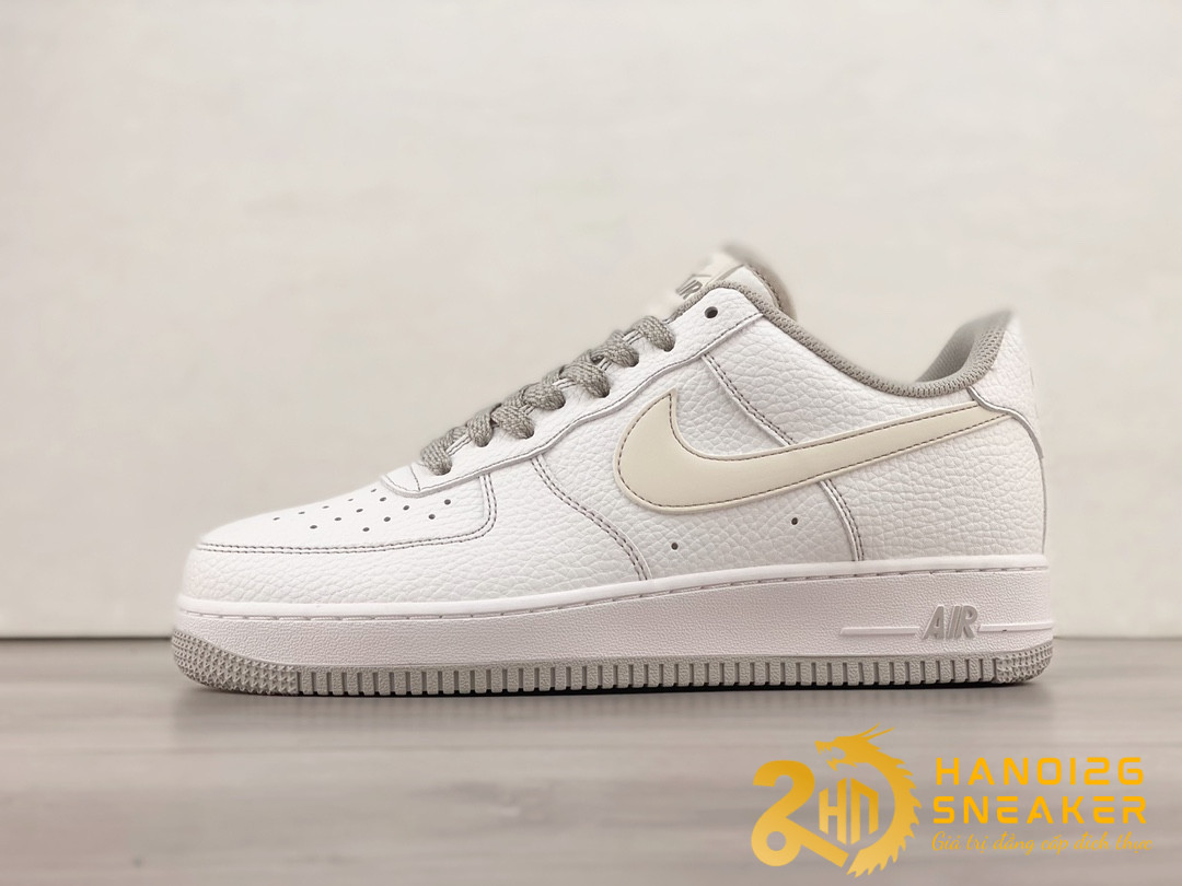 Giày Nike Air Force 1 White UO5369-603
