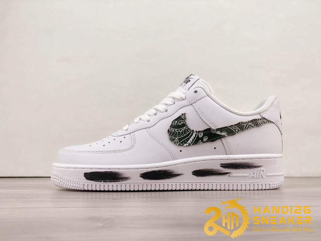 Giày Nike Air Force 1 07 Low ESSENTIALS BLACK PAISLEY