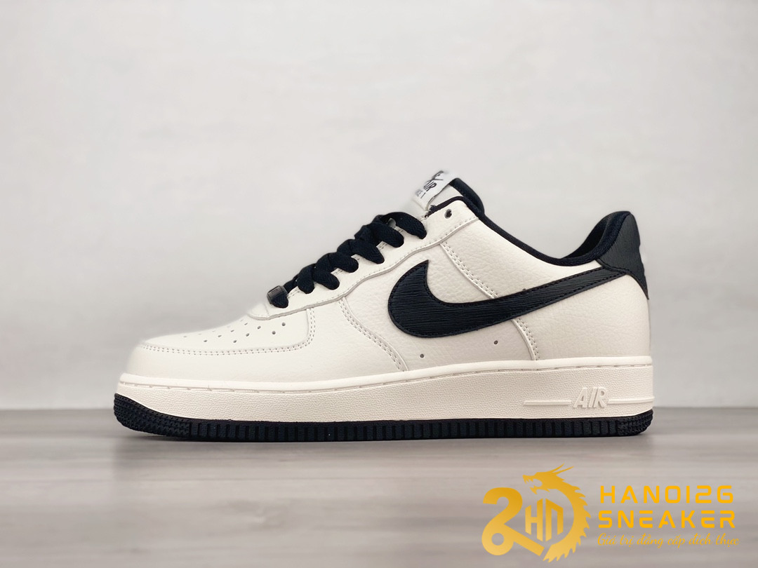 Giày Nike Air Force 1 07 Low White Black MK9636 125