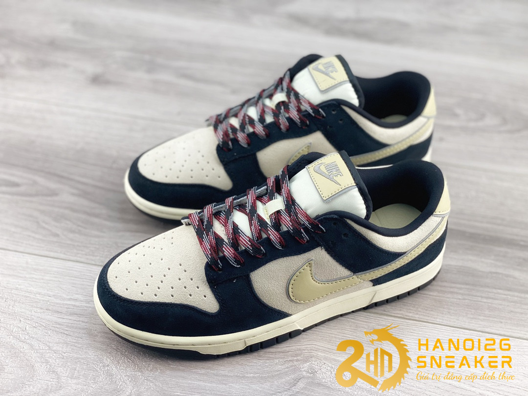 Giày Nike Dunk Low LX Black Suede Team Gold (1)