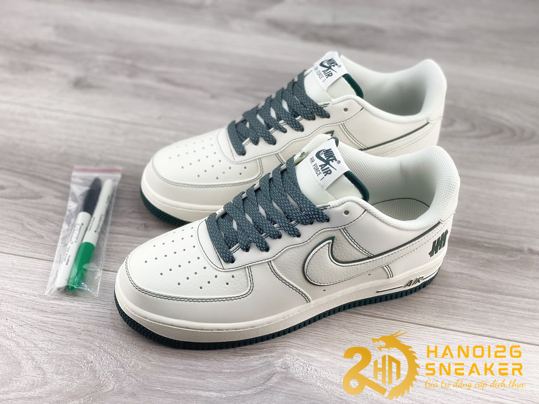 Giày Undefeated X Nike Air Force 1 07 Low White Green (1)