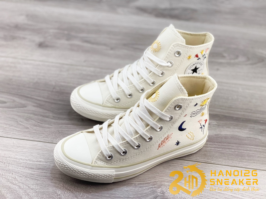 Giày Converse All Star Its Okay To Wander White (1)