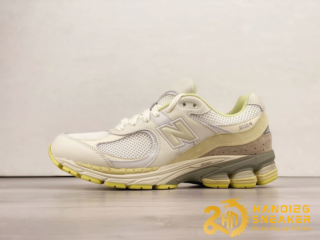 Giày New Balance 2002R AURALEE Yellow Beige