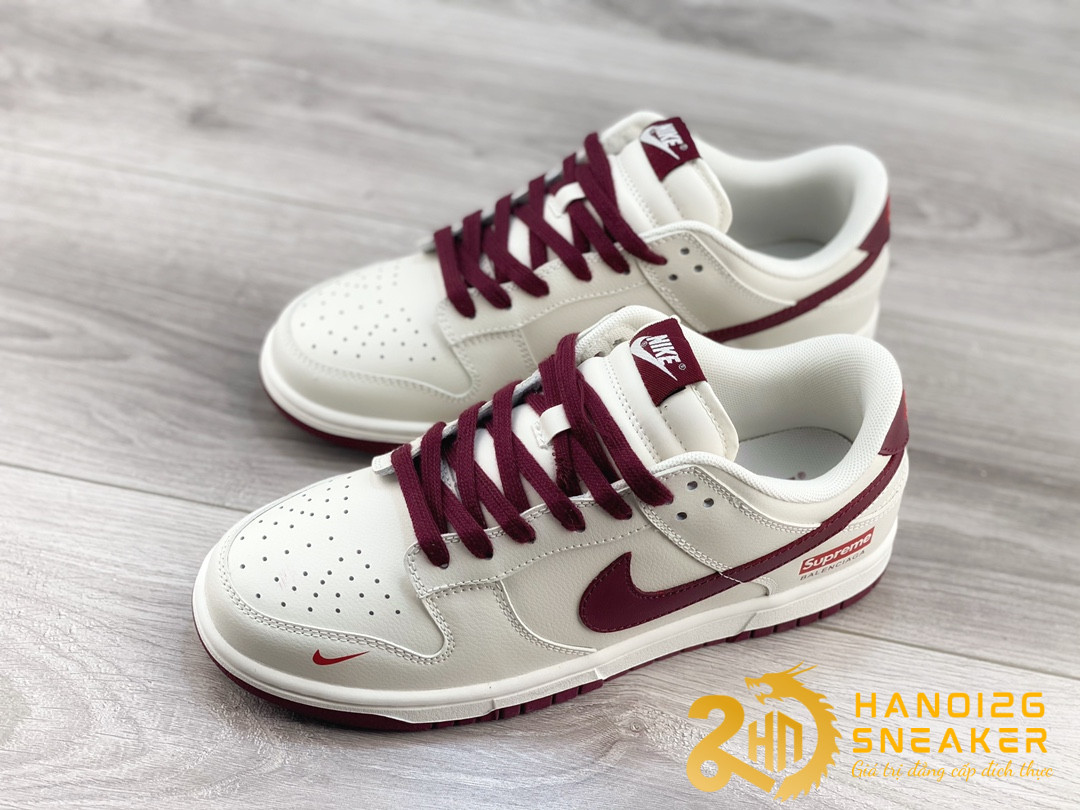 Giày Supreme X Nike SB Dunk Low Red Dahlia (1)