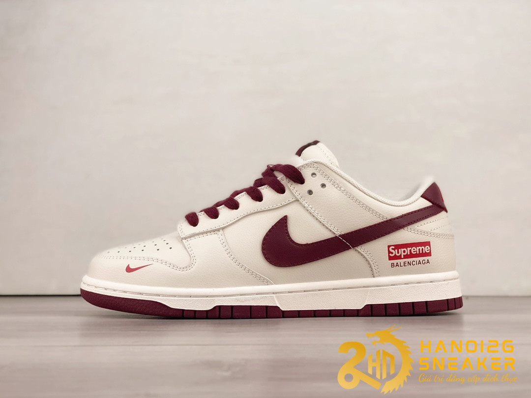 Giày Supreme x Nike SB Dunk Low Red Dahlia