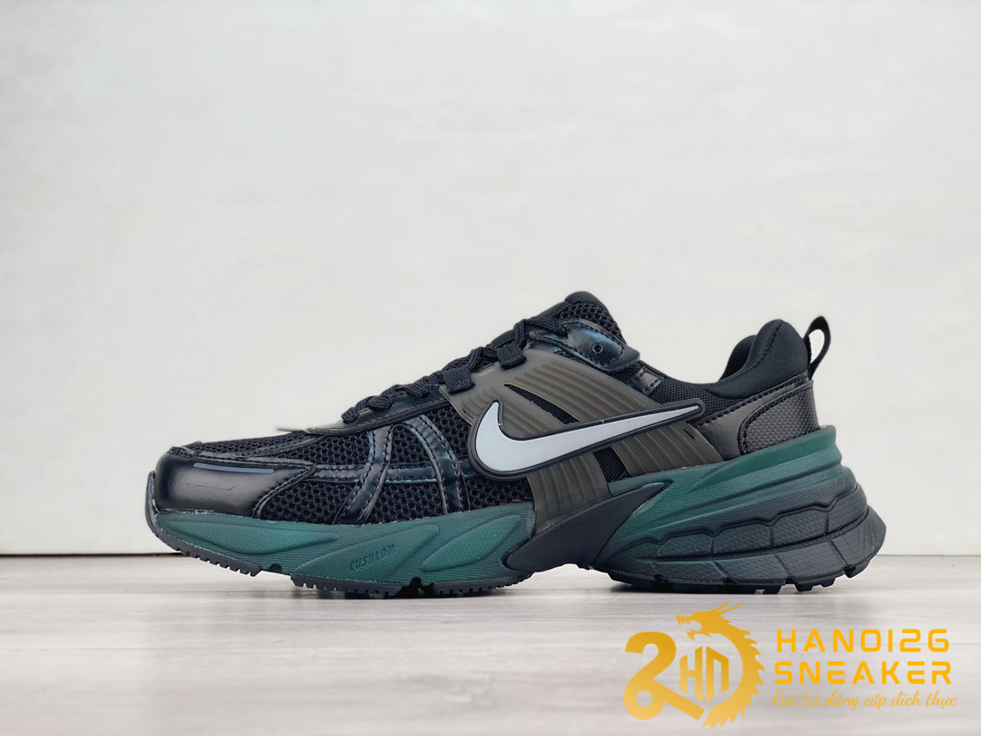 Giày Nike V2K Run Summit Black FD0736-001
