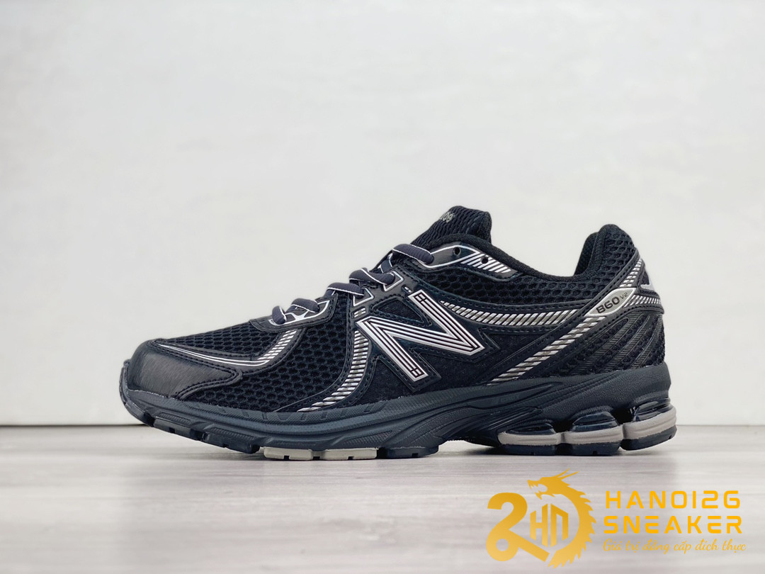 Giày New Balance 860v2 Black Silver