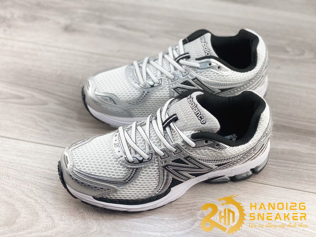 Giày New Balance 860v2 Black White Silver (1)