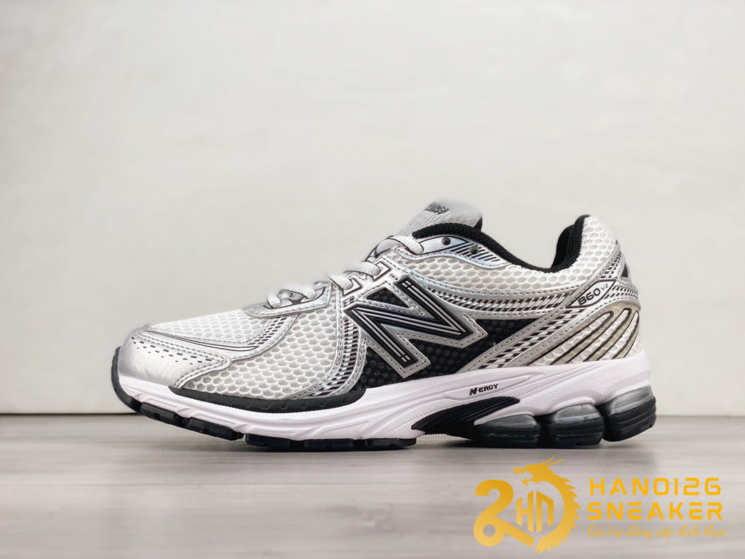 Giày New Balance 860v2 Black White Silver