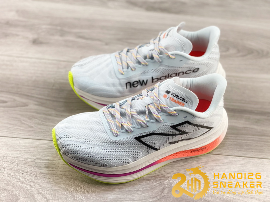 Giày New Balance FuelCell SuperComp Trainer V2 (1)