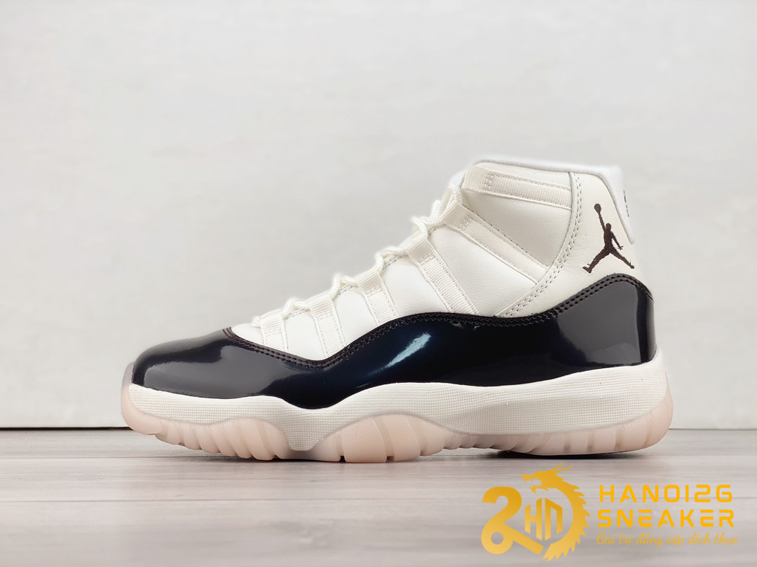Giày Nike Jordan 11 Retro Neapolitan