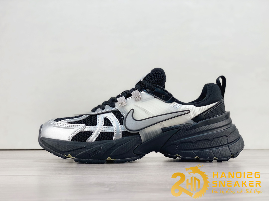 Giày Nike V2K Run Summit Black Silver