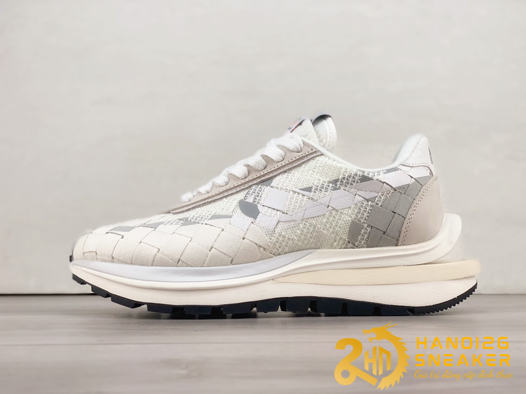 Giày Sacai x Nike LDVaporwaffle Mix Low White Sail