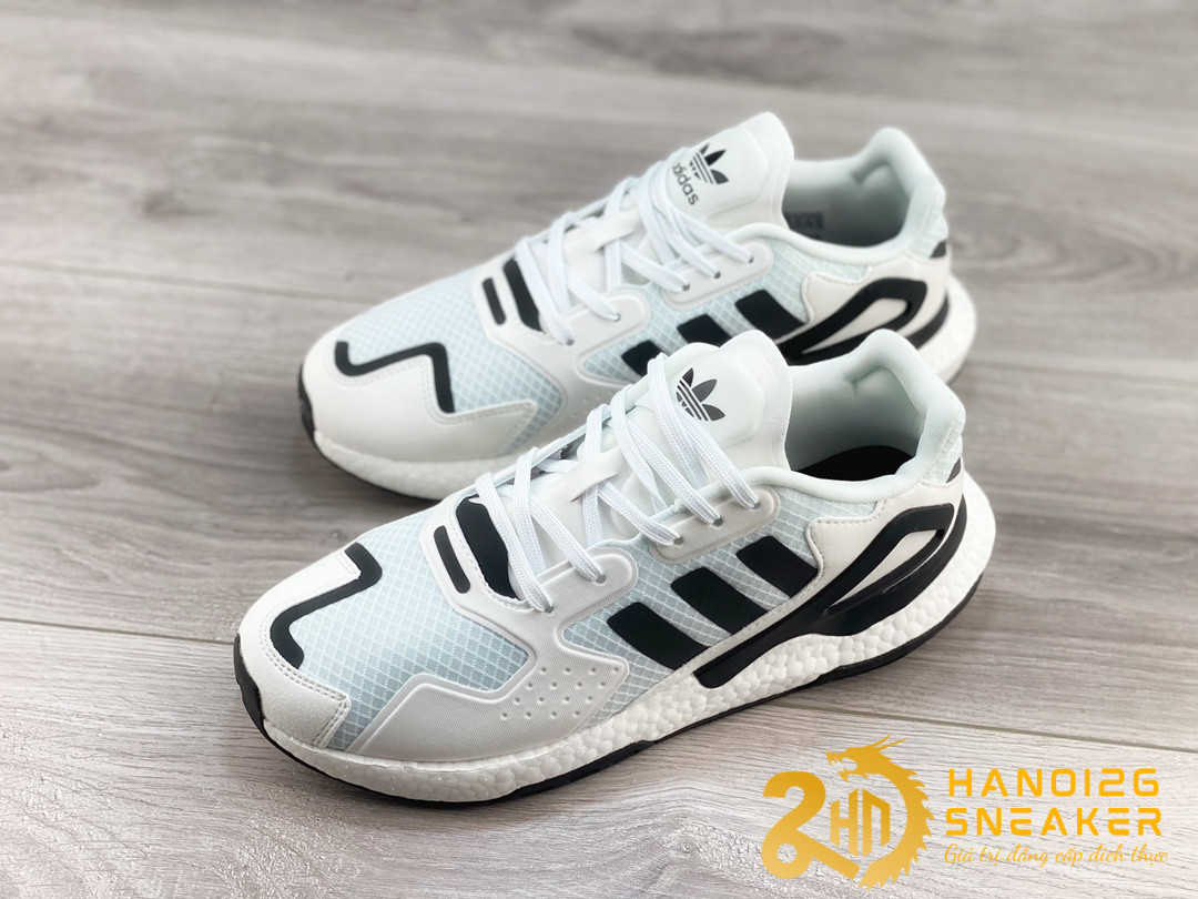 Giày Adidas Day Jogger Panda White Black FW4048 (1)
