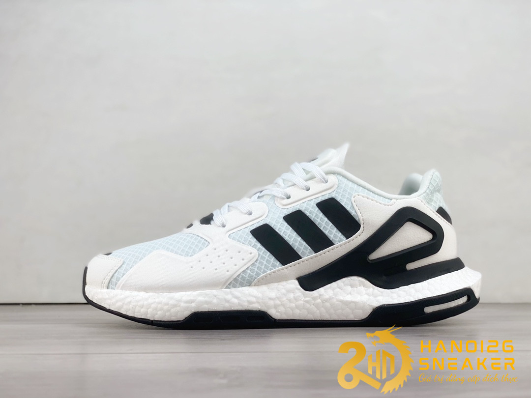 Giày Adidas Day Jogger Panda White Black FW4048