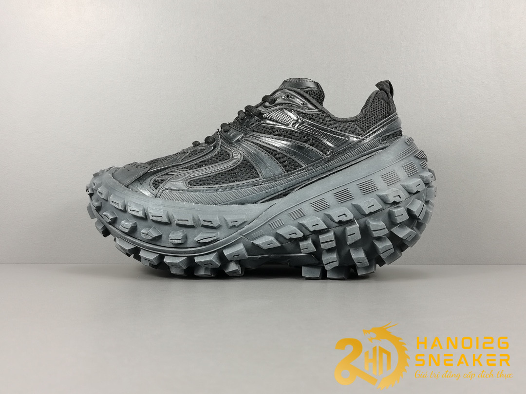 Giày Balenciaga Defender Trainers Black Like Auth