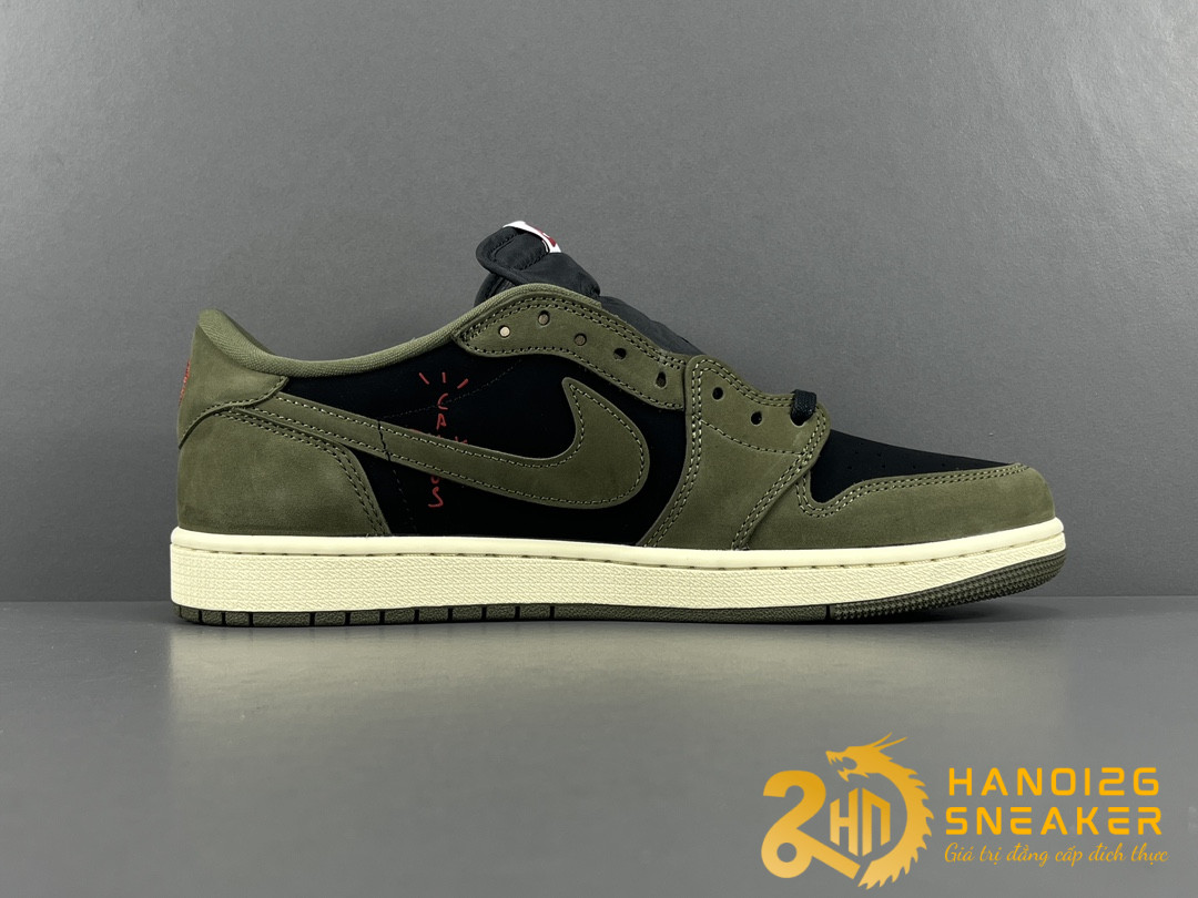 Giày Travis Scott X Air Jordan 1 Low OG Black Olive (1)