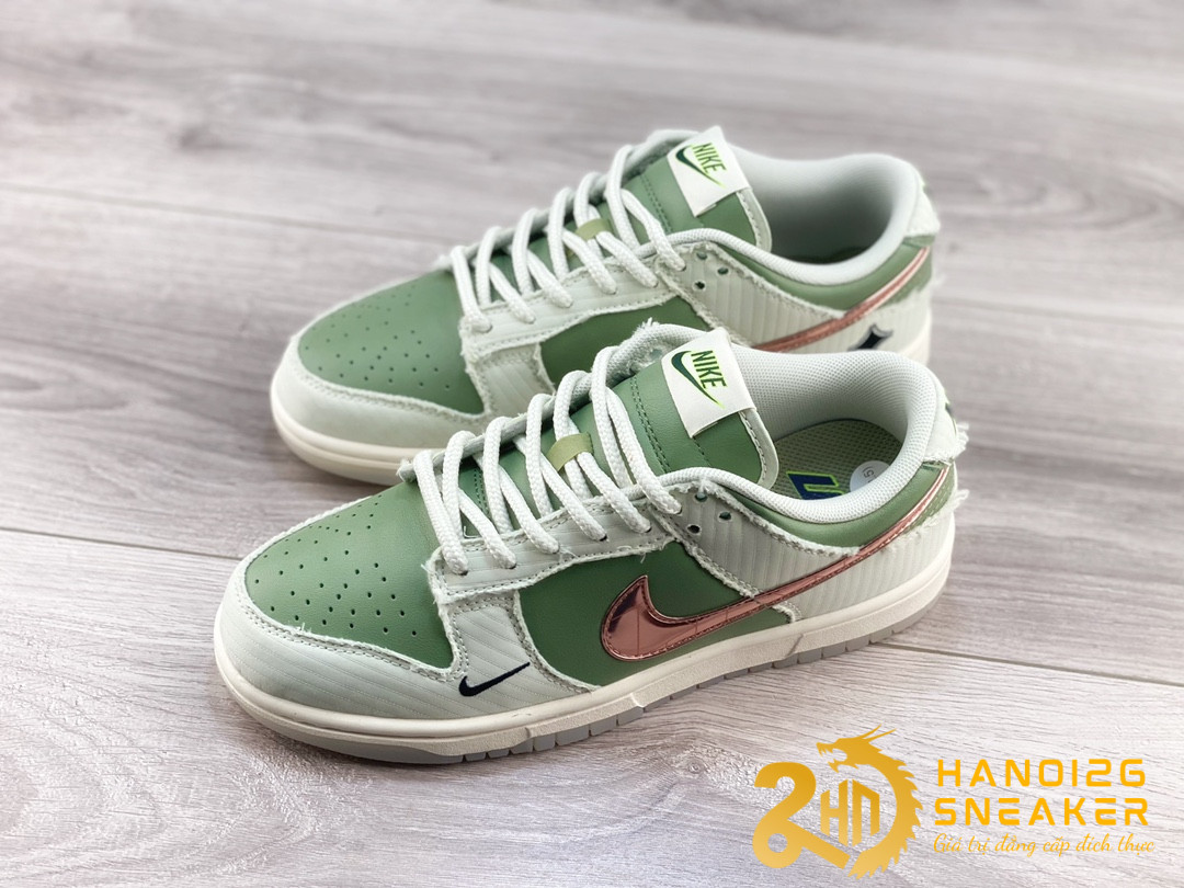 Giày Kyler Murray X Nike Dunk Low Be 1 Of One (1)