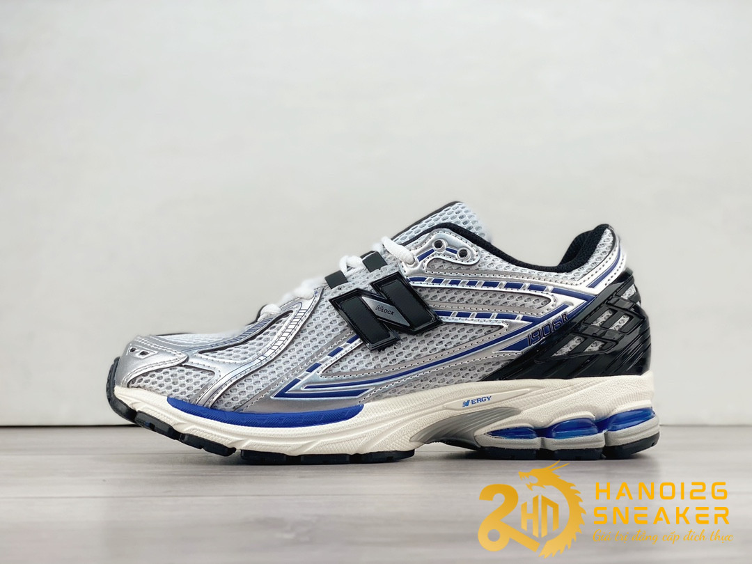 Giày New Balance 1906R Silver Metallic M1906RCD