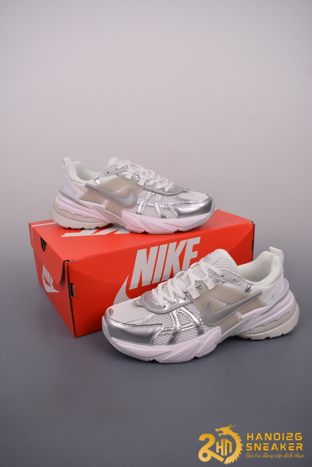 Giày Nike V2K Run Metallic Silver White FD0736-104