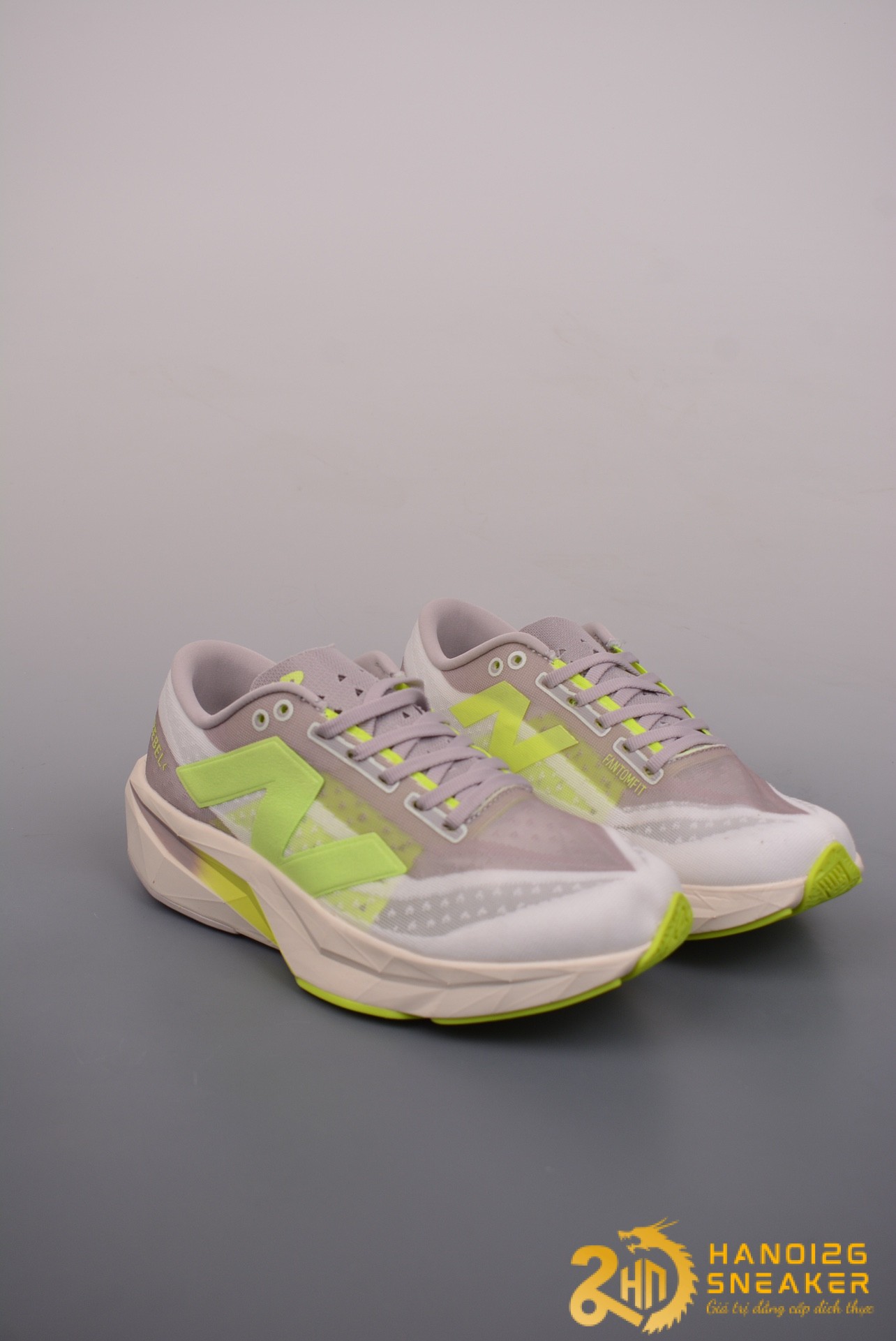 Giày New Balance FuelCell Rebel V4 Moonrock Lime (1)