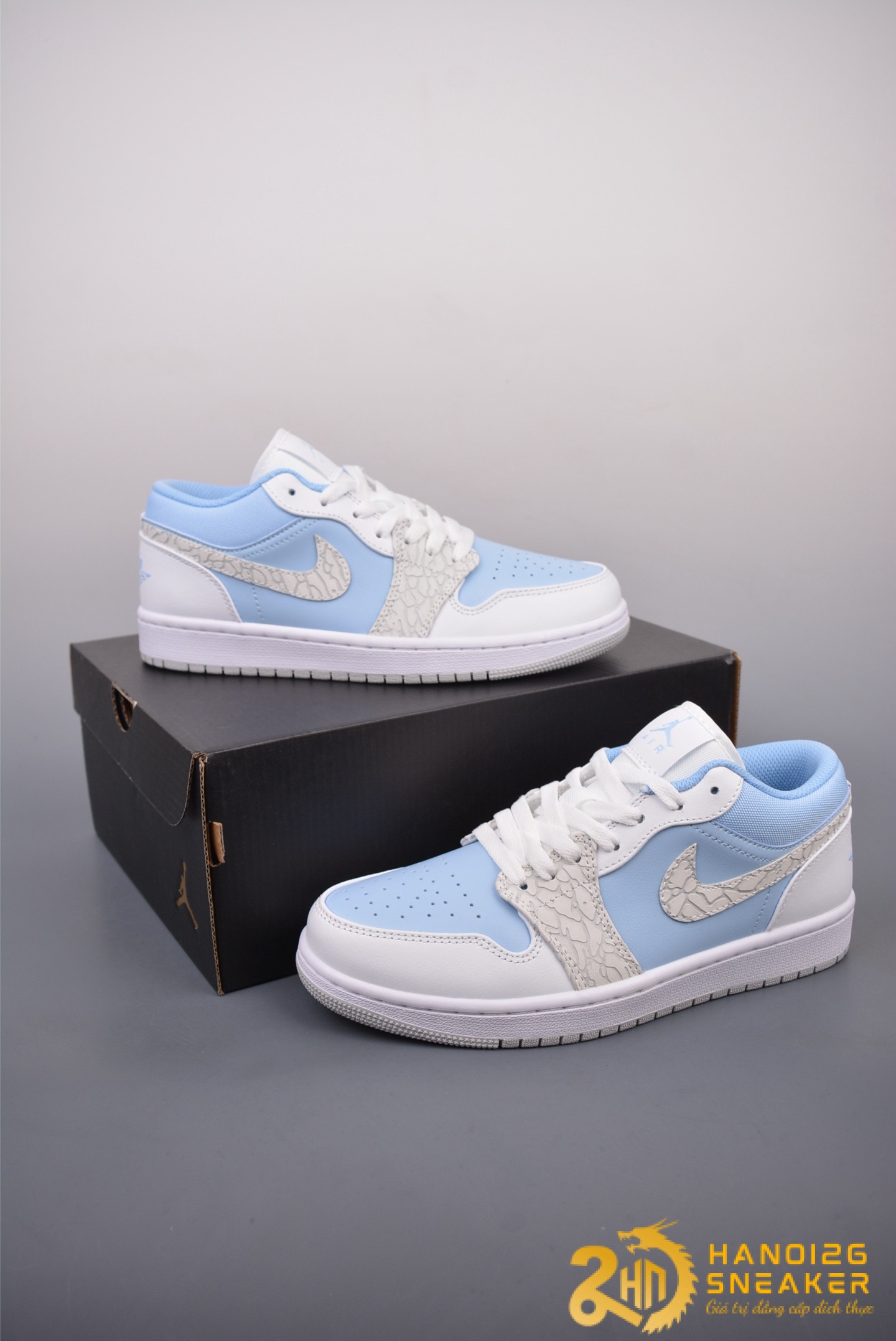 Giày Nike Air Jordan 1 Low Blue Tint Elephant Print IB7692-400