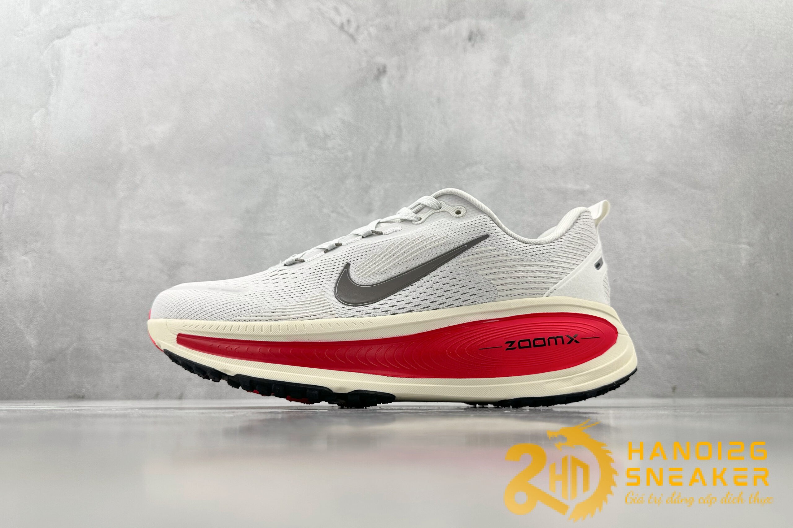 Giày Nike Zoom Vomero 18 Platinum Tint Siren Red HM6803-001