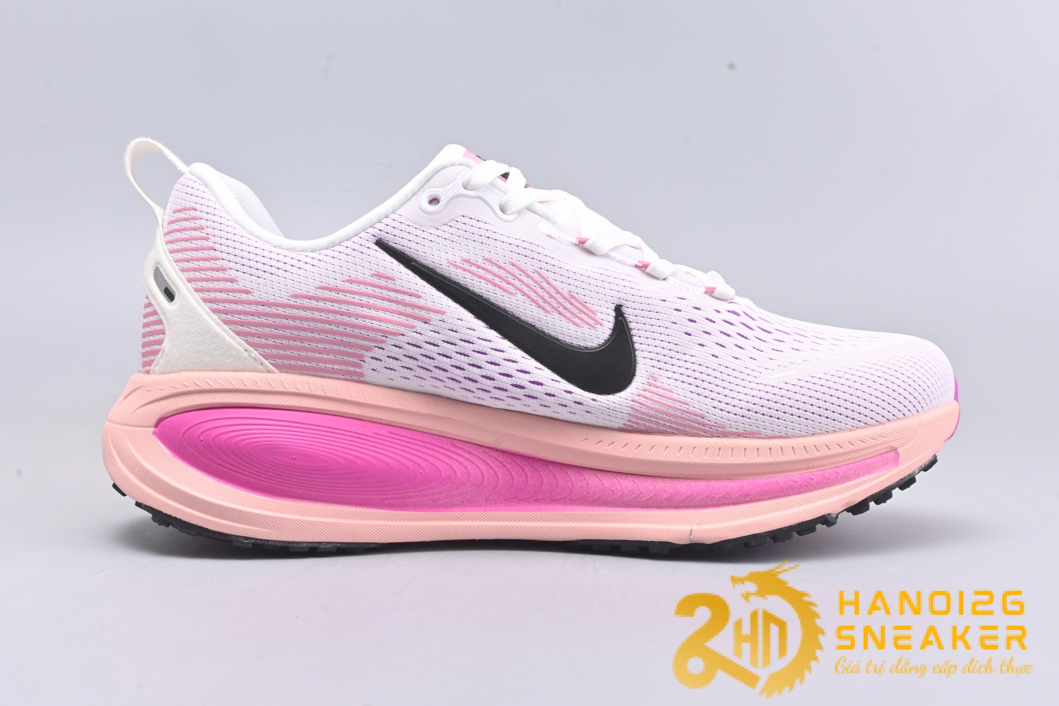 Giày Nike Vomero 18 White Elemental Pink Red Plum (1)