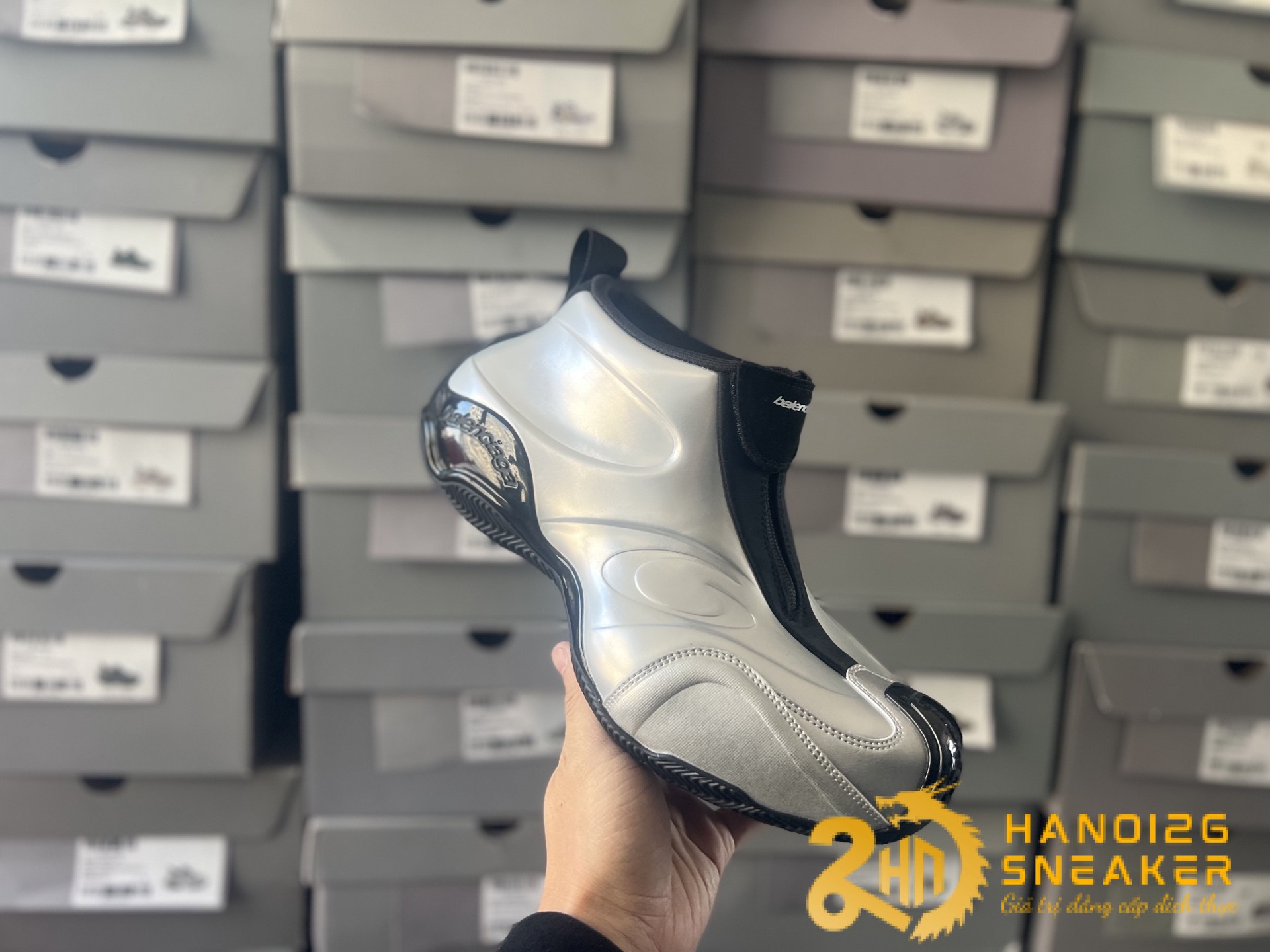 Giày Balenciaga Basketball 19th Generation Silver (1)